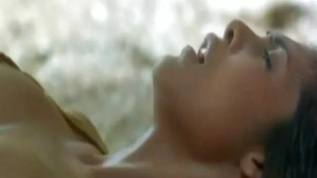 Fille baise un mec avec porno xxxl gratuit une sangle puis il la baise